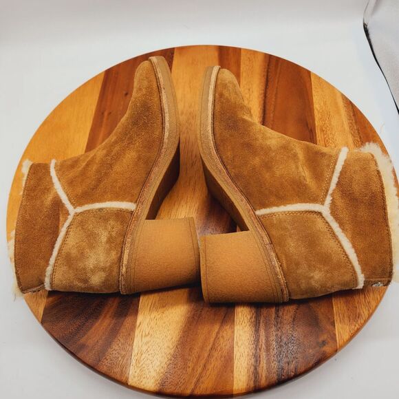 UGG Womens 8 Kasen Brown Suede Ankle Boots Booties Sheepskin Lined Block Heel - Picture 7 of 11